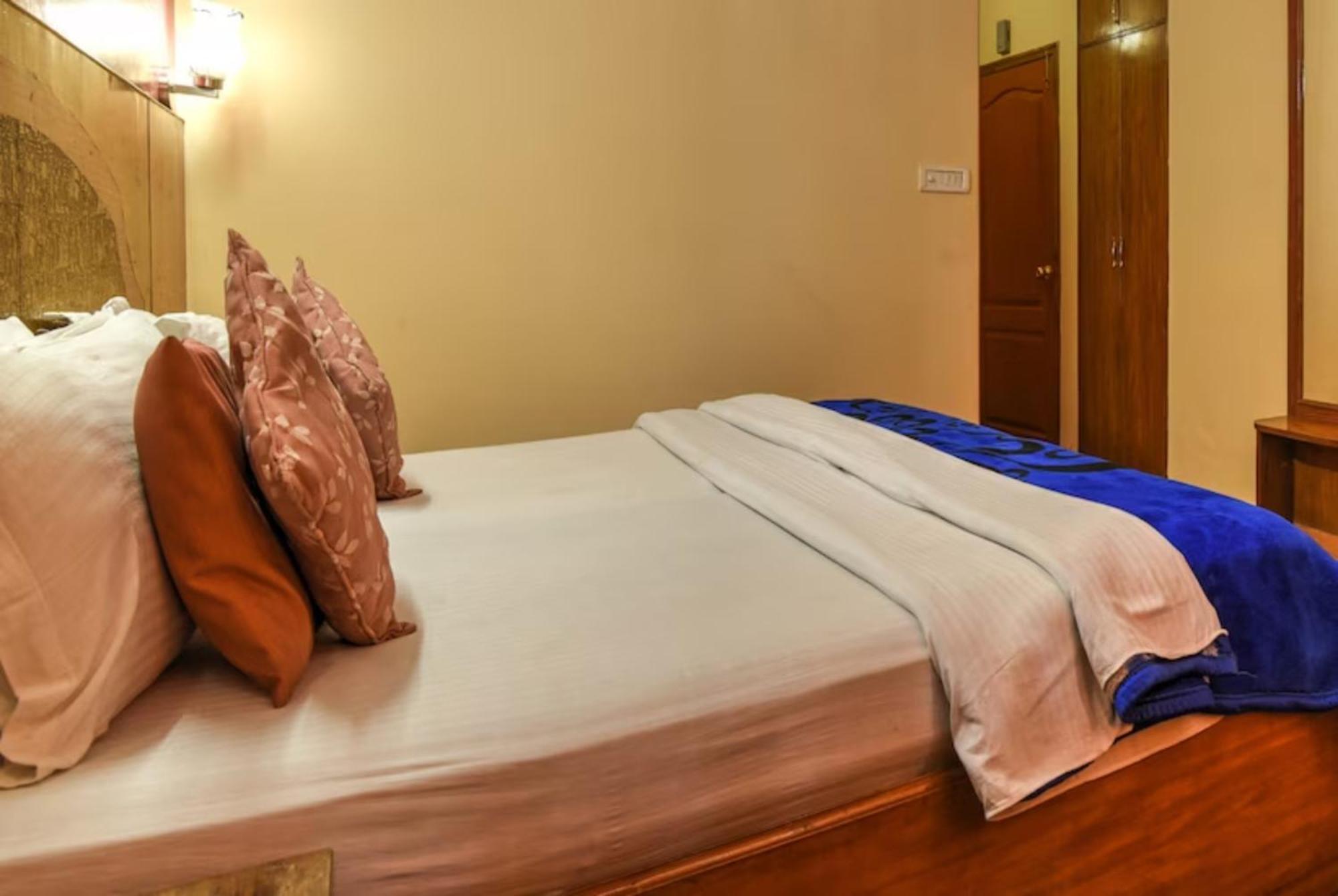 Hotel King Palace - Nature-Valley-Luxury-Room - Prime Location With Parking Facilities شيملا المظهر الخارجي الصورة